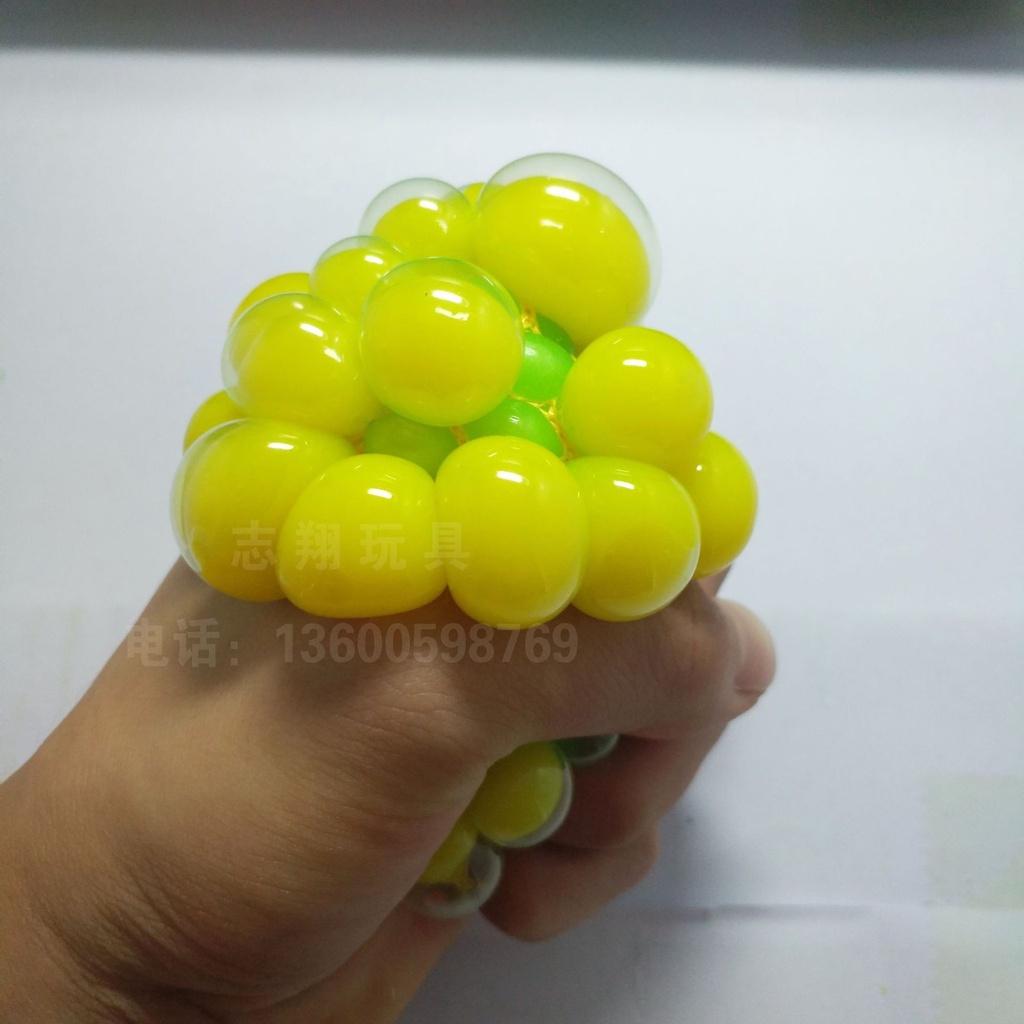 Đồ chơi trứng lưới slime nho bóp giảm stress size nhỏ cho bé có dây cầm