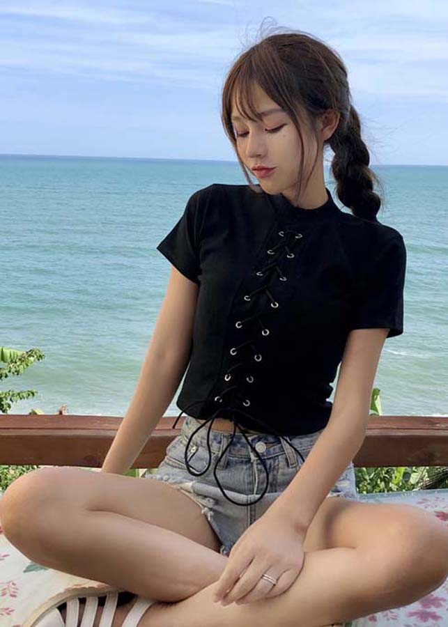 Áo Thun Croptop Đan Dây AX3691