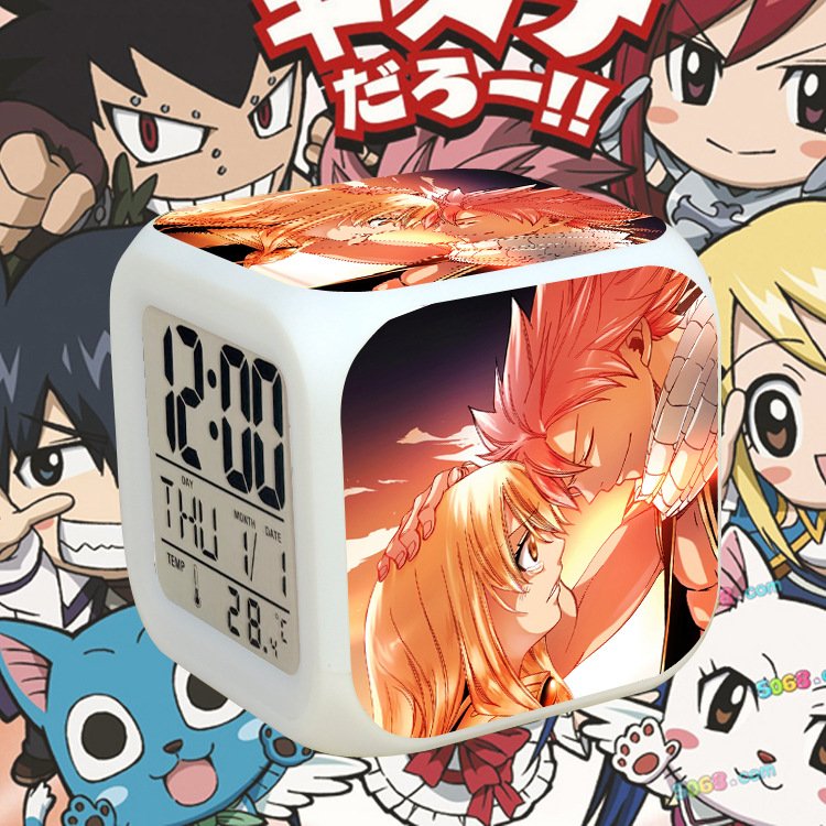 Đồng hồ báo thức để bàn in hình HỘI PHÁP SƯ FAIRY TAIL đèn LED đổi màu anime chibi tiện lợi xinh xắn