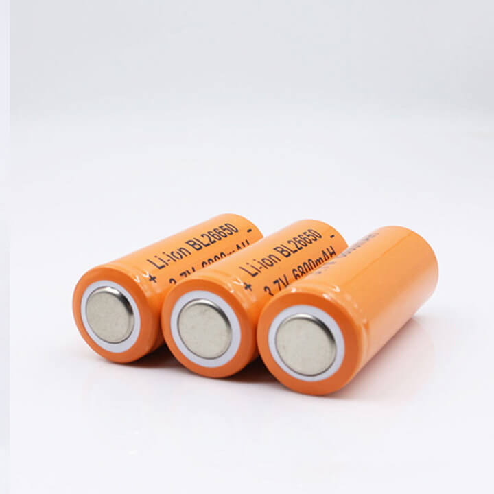 Pin 26650 Dung lượng 6800mAh 3.7v dòng xả 10A dùng cho quạt MINI,đèn pin,Tông Đơ,Sạc Dự phòng