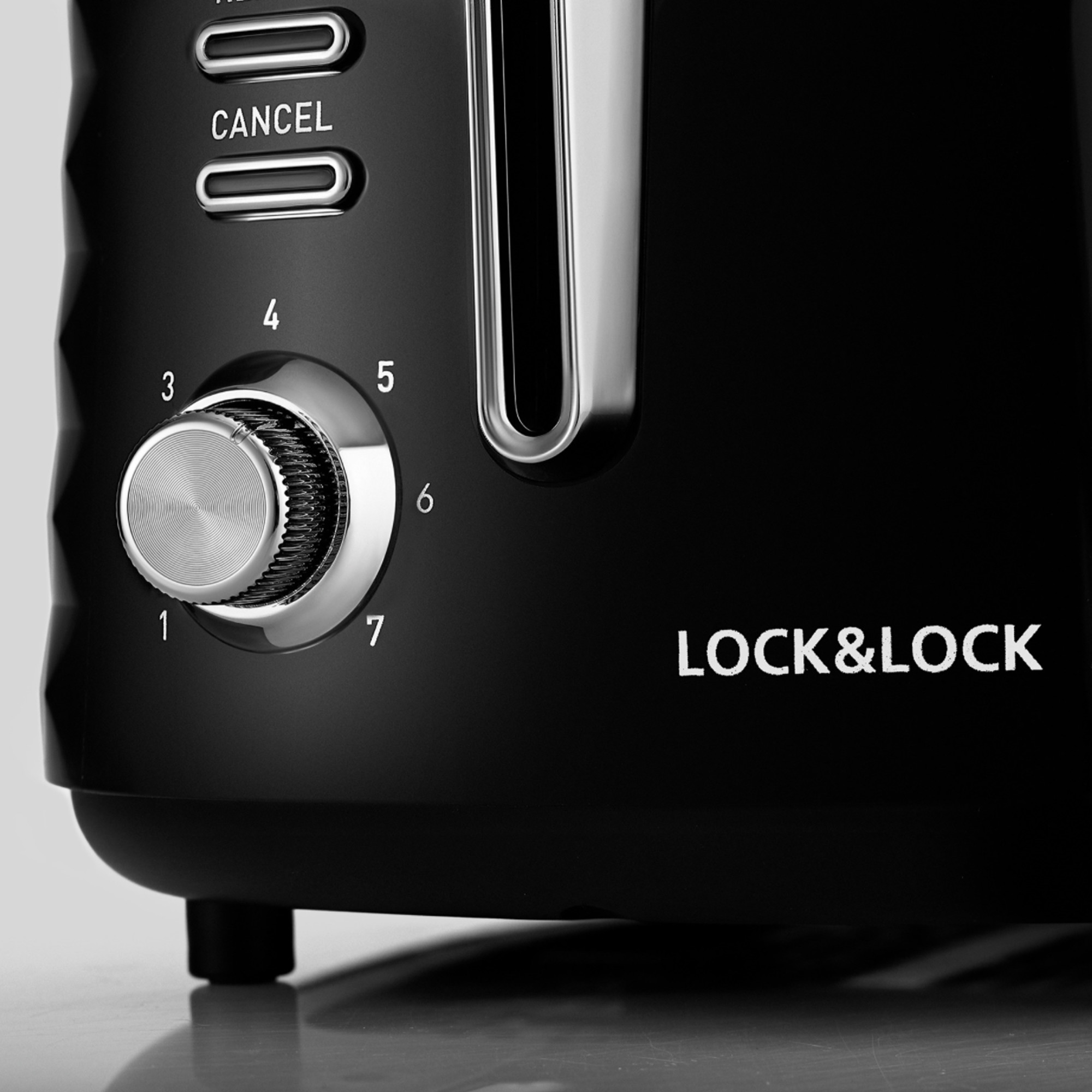 Máy Nướng Bánh Mì Lock&amp;Lock EJB222BLK 850W Màu đen - hàng chính hãng