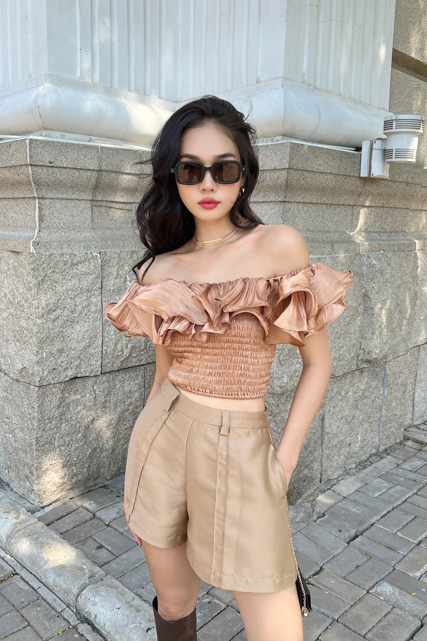OLV - Áo Kattie Top in Brown