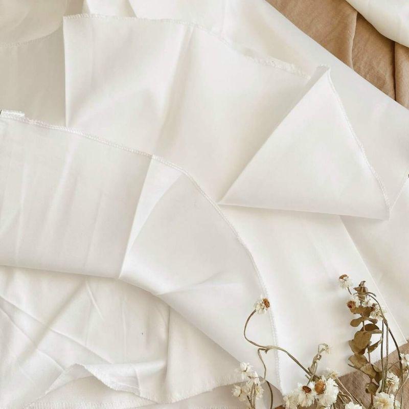 Váy quây trắng dự tiệc cưới - C&B