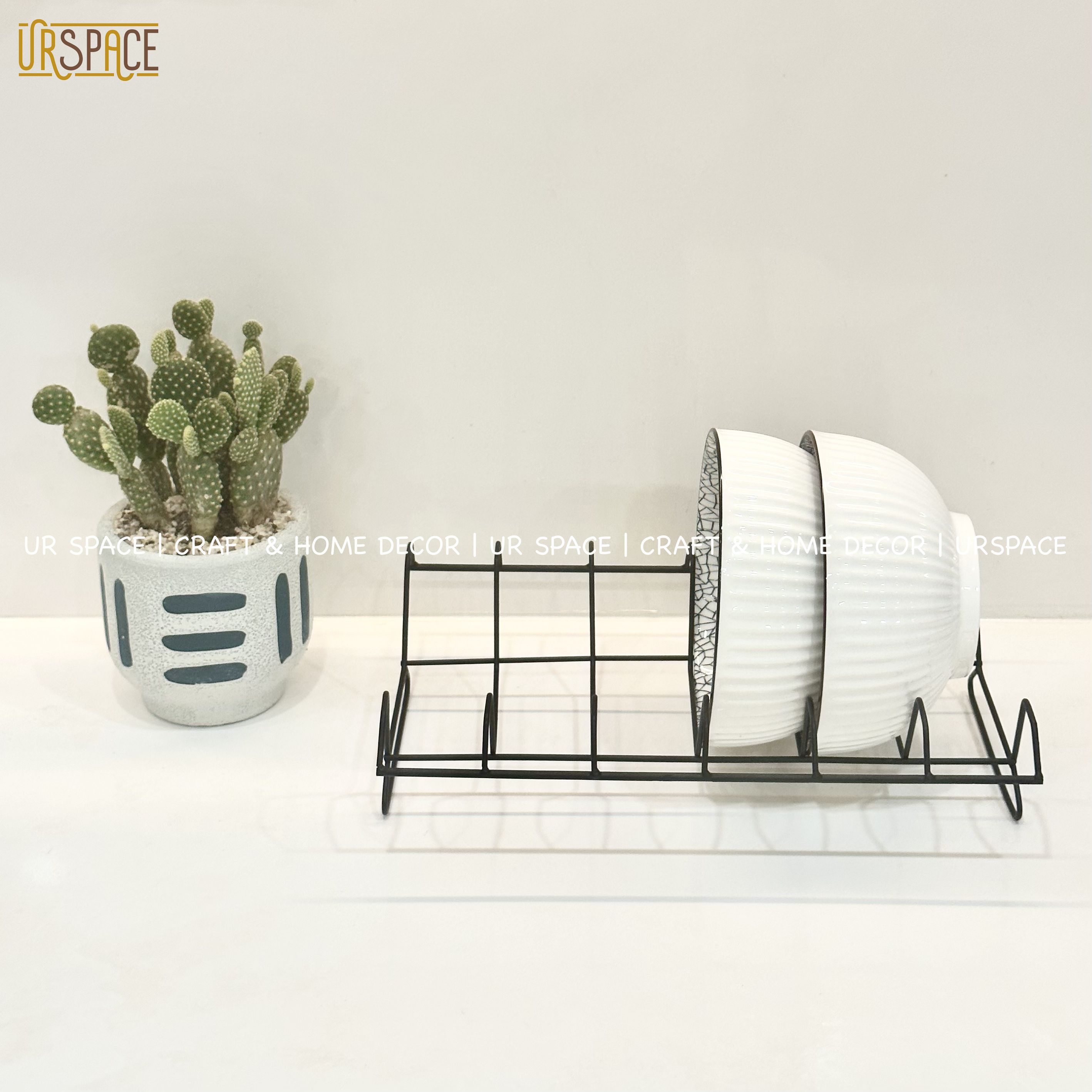 Giá kệ chén dĩa bằng sắt URSPACE tiện dụng dùng cho nhà bếp, decor trang trí / Kitchen Bowl Drain Racks