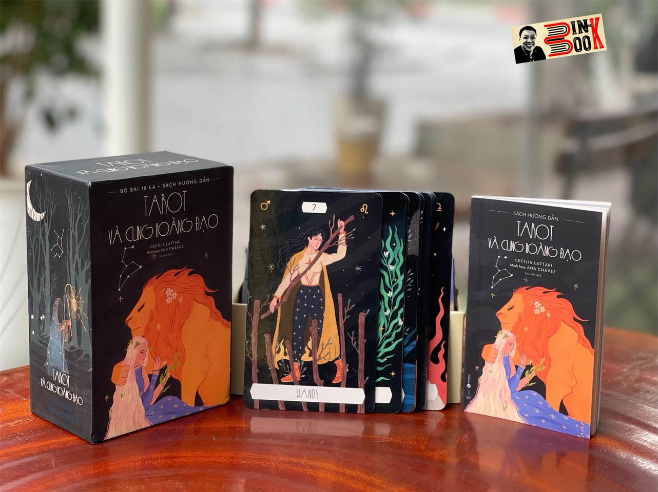 TAROT VÀ CUNG HOÀNG ĐẠO ( Bộ bài và sách hướng dẫn) - Ana Chavez - Hà Anh dịch - Thái Hà – NXB Thế Giới