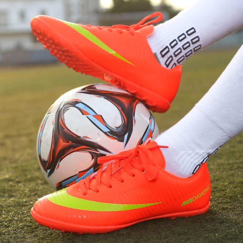 LCRTZKG Giày bóng đá trẻ em chuyên nghiệp Giày bóng đá ngoài trời chất lượng cao Giày bóng đá siêu futsal Giày bóng đá nam
