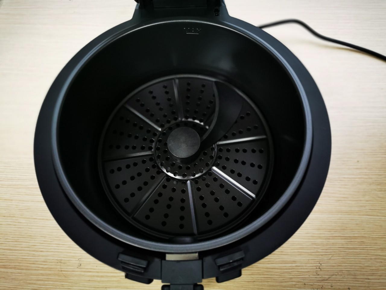 Nồi chiên không dầu RAPIDO RAF6.5D 6.5L