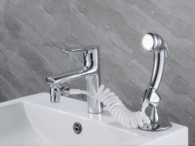 Bộ vòi sen phụ lắp chậu rửa mặt Lavabo và chậu rửa bát vô cùng tiện lợi