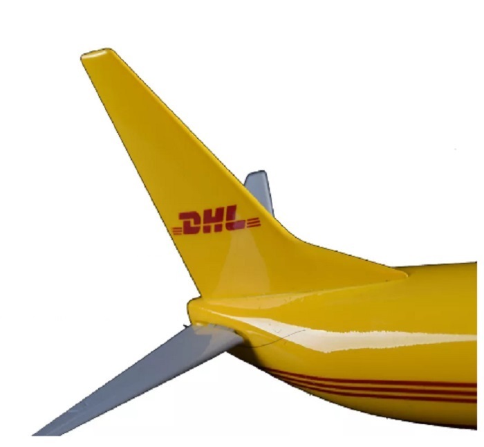 Mô hình máy bay DHL B737 47cm có bánh xe và led