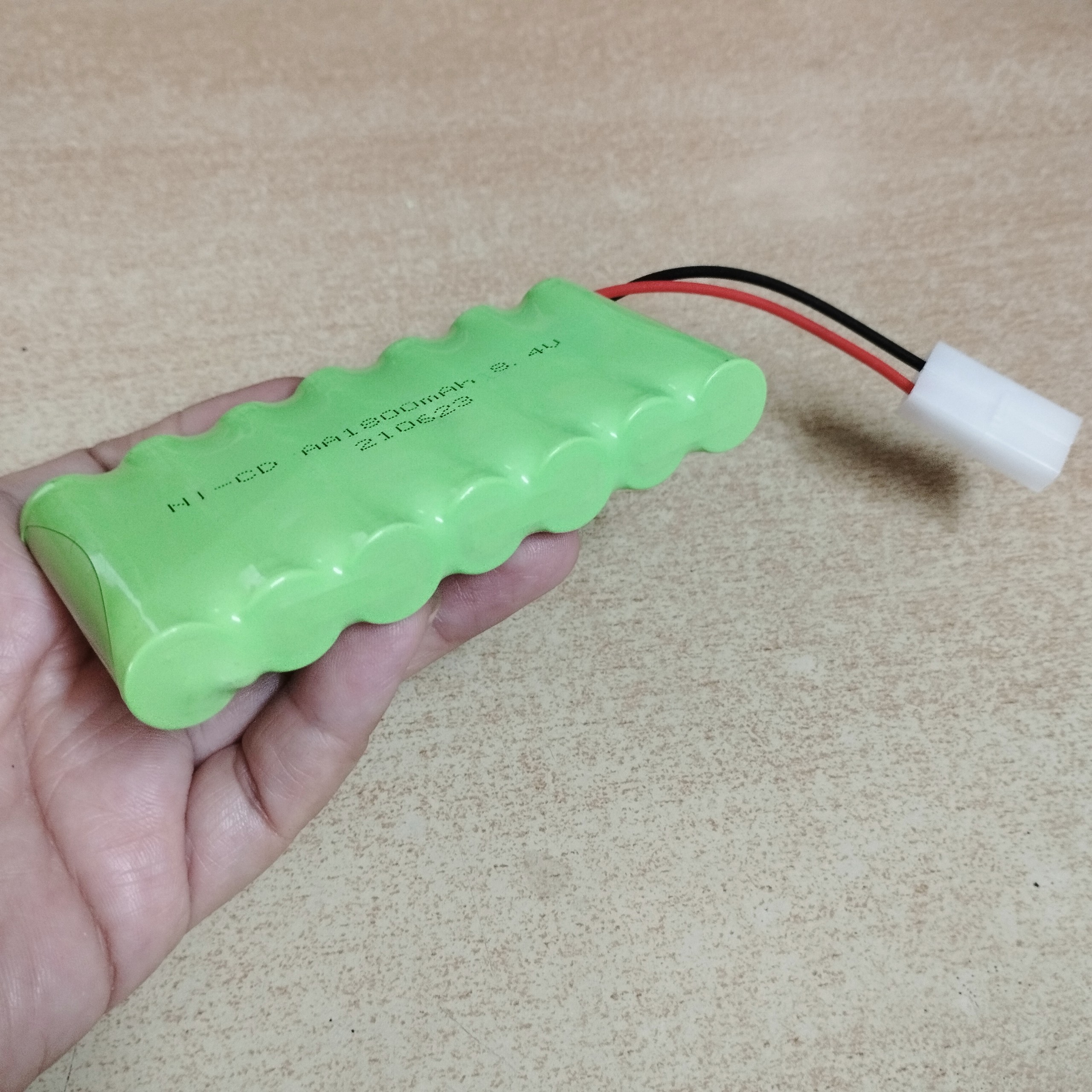 Pin sạc 8.4V dung lượng cao 1800mAh chân cắm trắng ket2p