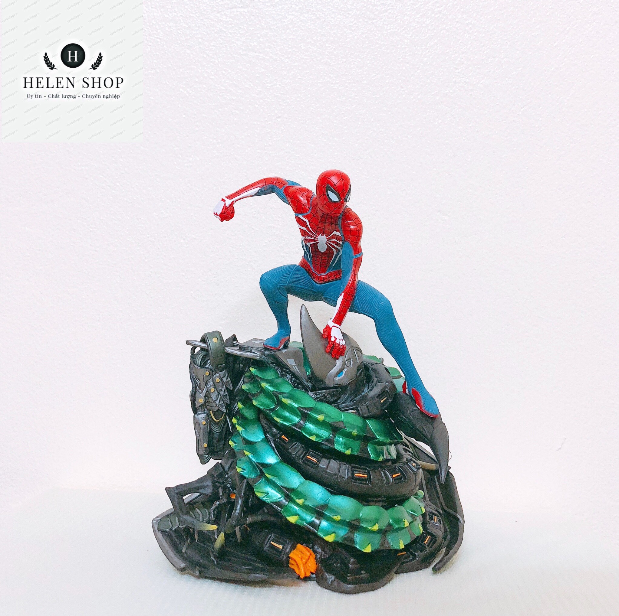 Mô hình Marvel người nhện Spider Man anh có thể cứu cả thế giới nhưng không thể cứu được em