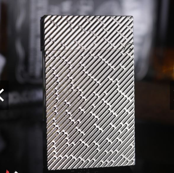 Vỏ Hột Quẹt Bật Lửa Upon D197T Họa Tiết Kẻ Chéo Cực Chất - Dùng Ga Đá Cao Cấp