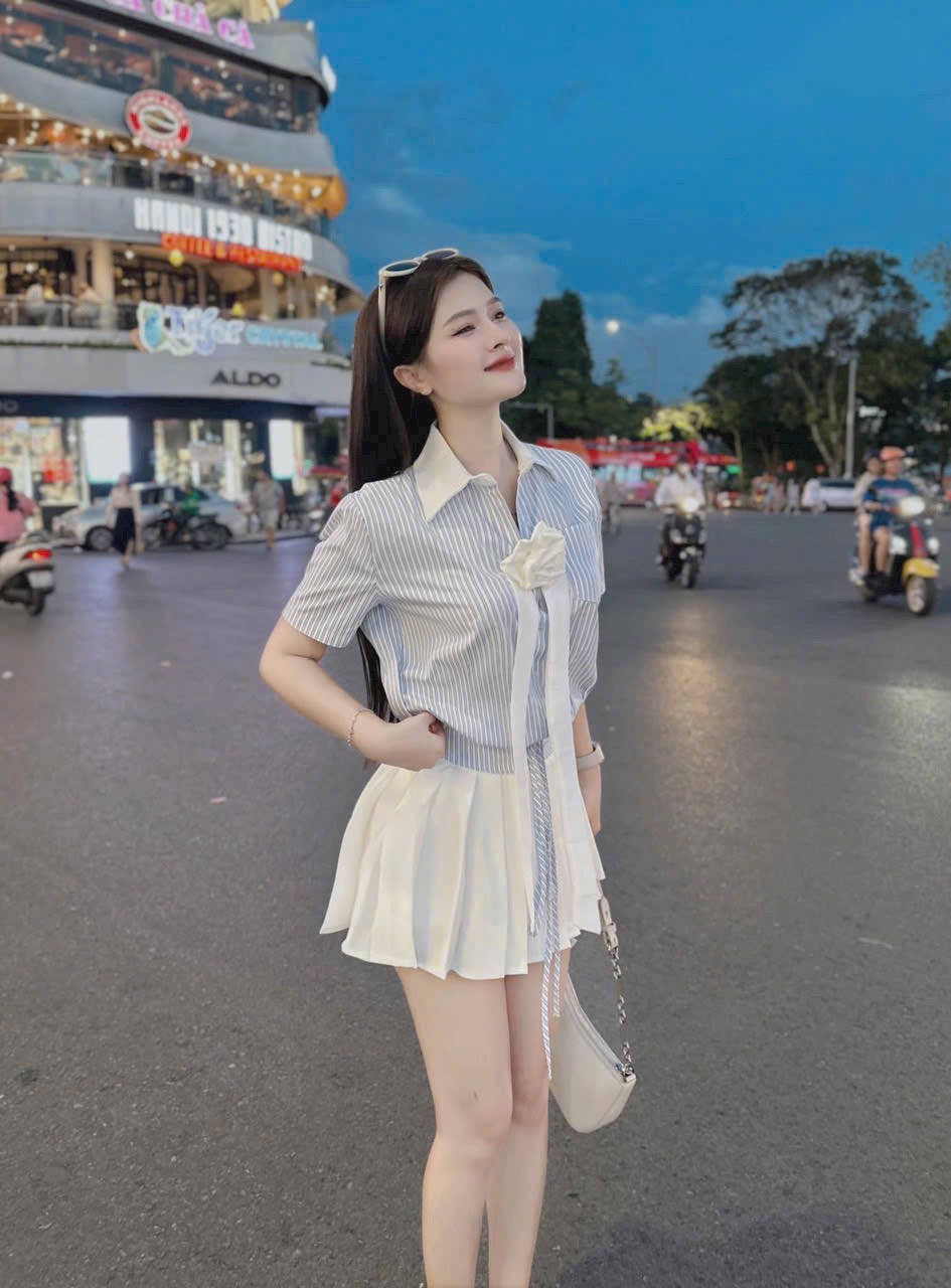SET ÁO SỌC PHỐI CHÂN VÁY COÔTN LẠNH(CÓ LÓT QUẦN) MÀU Y HÌNH