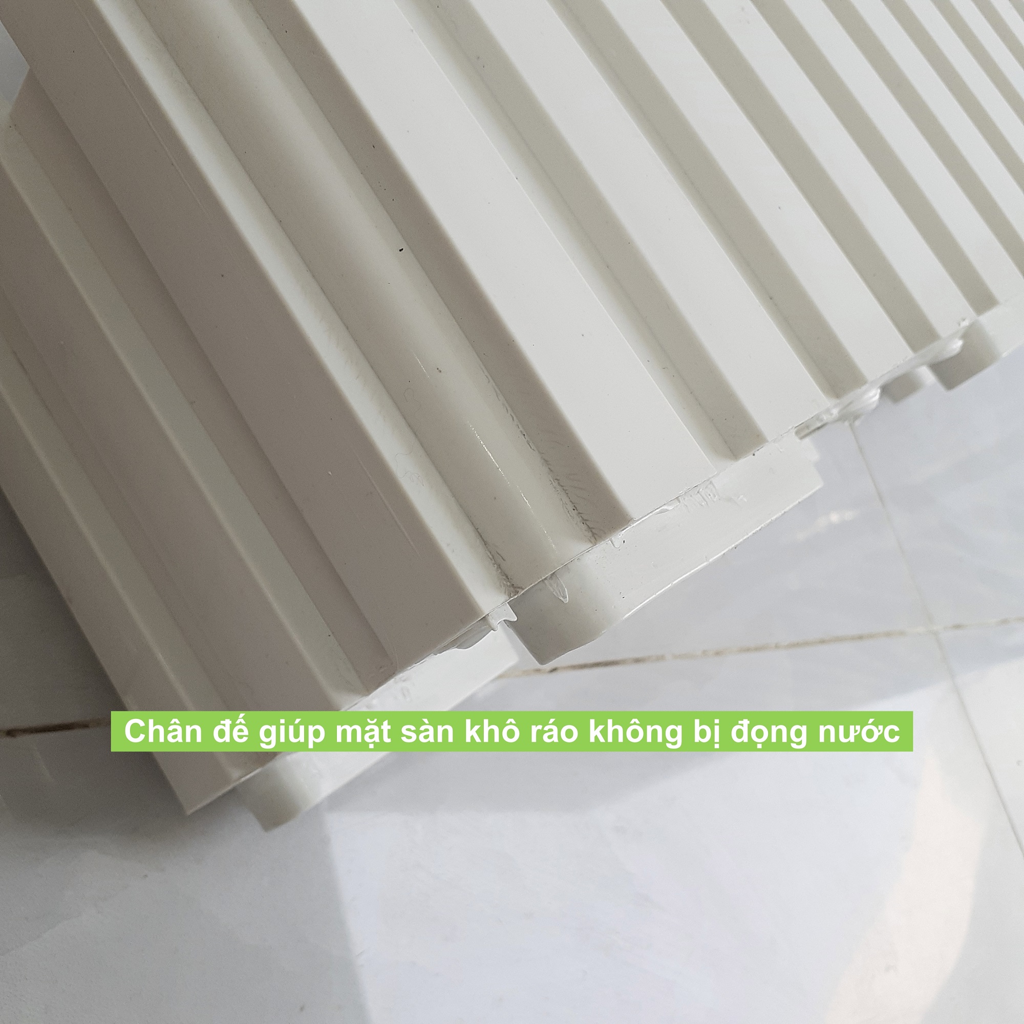 Chậu hàng rào trồng cây ban công sân thượng