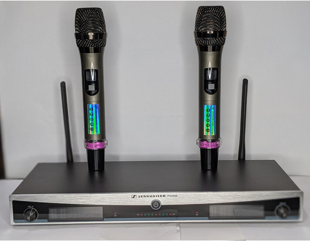 Micro không dây Sennheiser PGX-898 - Mic karaoke gia đình, sân khấu - Độ nhạy cao, bắt sóng xa, chống hú rít - Thiết kế sang trọng, bắt mắt -  Dễ dàng phối ghép với các thiết bị âm thanh khác - Hàng nhập khẩu