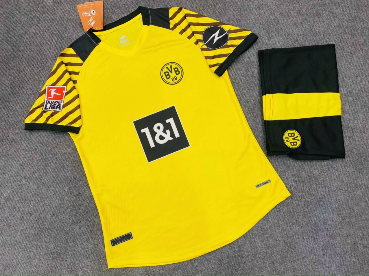 Bộ quần áo bóng đá câu lạc bộ Dortmund - Áo bóng đá CLB giải Vô Địch Đức - Bộ đồ bóng đá đẹp