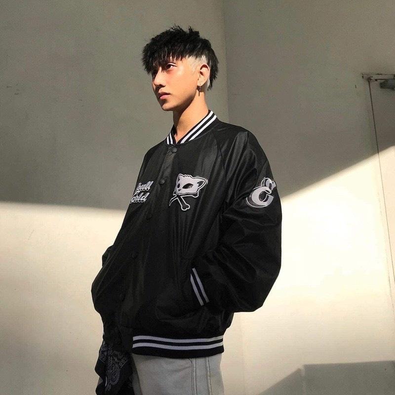 Áo Khoác Dù Bomber Varsity Phối Da Thêu Chữ Skull Unisex Nam Nữ,  Áo khoác Bomber dù 2 lớp Unisex nam nữ in chữ thời Trang