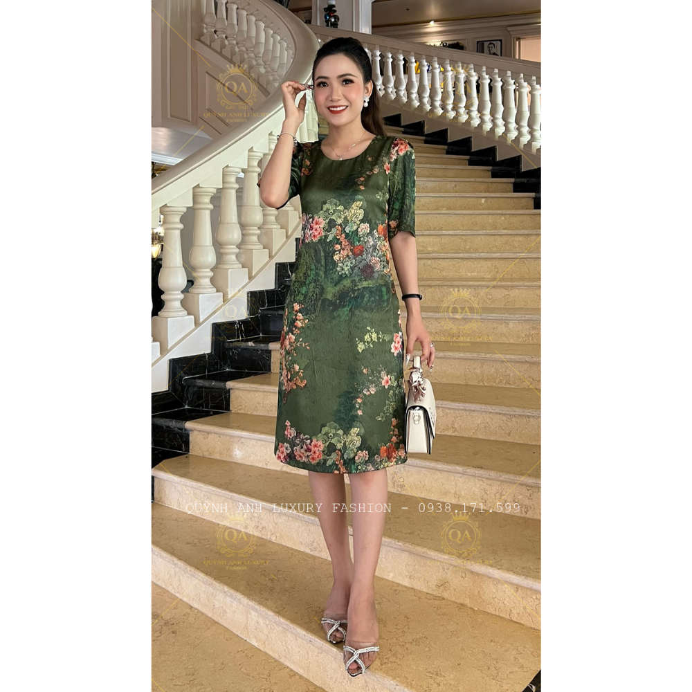 Đầm Suông Hoa 3D Tone Xanh Cổ Tròn Cao Cấp Olwen Dress