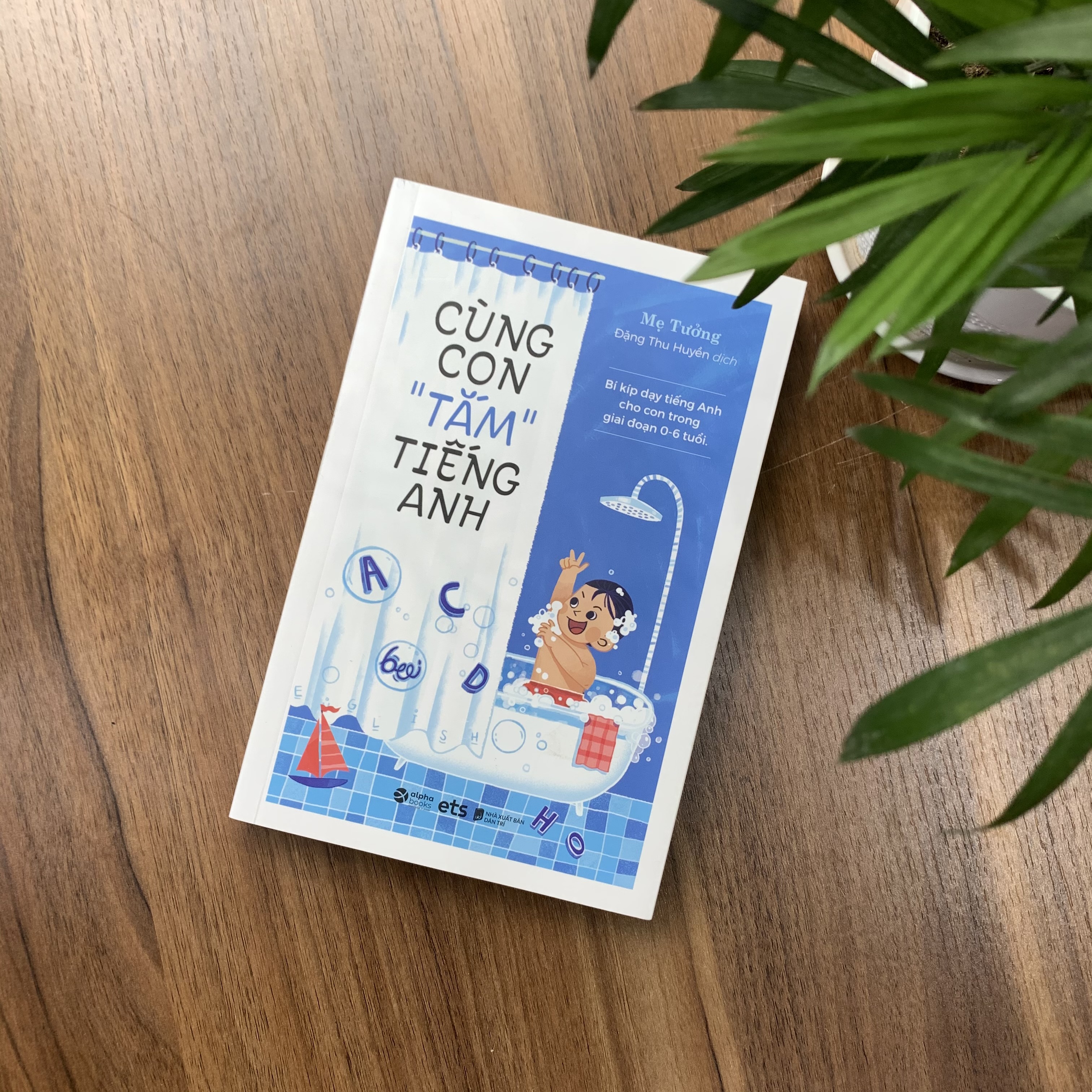 Cùng Con "Tắm" Tiếng Anh 