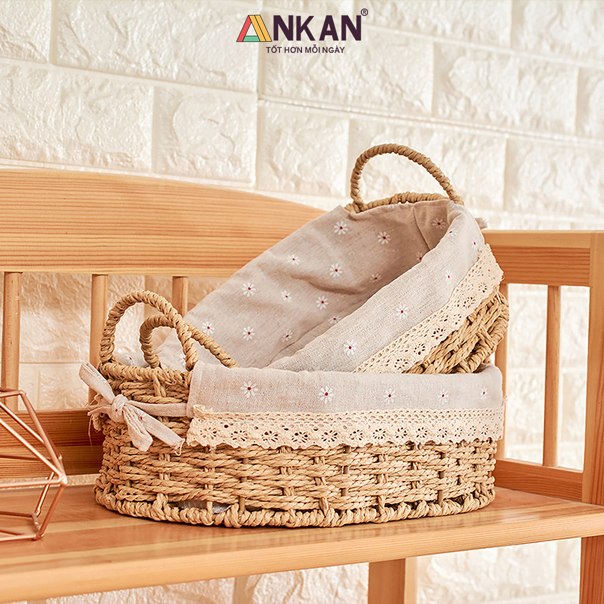 Giỏ Đựng Đồ Ăn Vặt Có Quai Hình Bầu Dục Lót Vải Hoa – Sợi Giấy Cán Mỏng Nhẹ Bền, Dễ Vệ Sinh