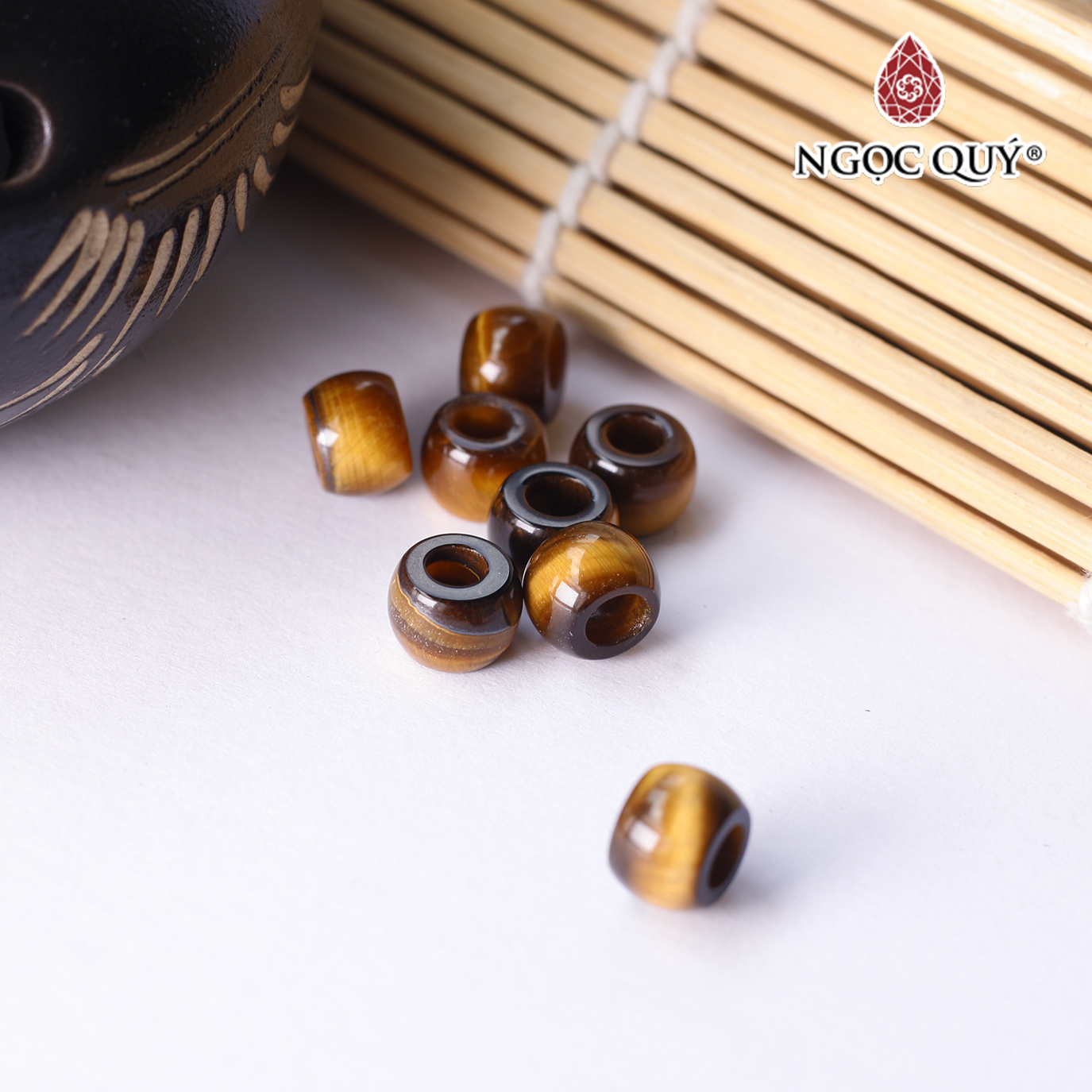 Charm đá hình lu thống đá mắt hổ vàng nâu 8x6mm mệnh thổ,kim - Ngọc Quý Gemstones