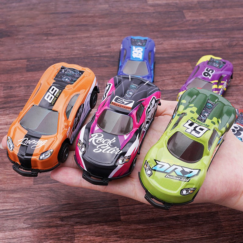 Ô tô đồ chơi trẻ em siêu xe mini bằng sắt lật nhảy 360 độ chạy đà siêu ngầu cho bé
