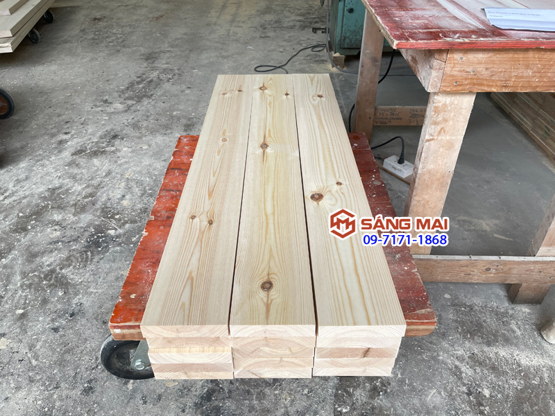 [MS132] Tấm gỗ thông dày 3cm x mặt rộng 15cm x dài 120cm + láng mịn 4 mặt