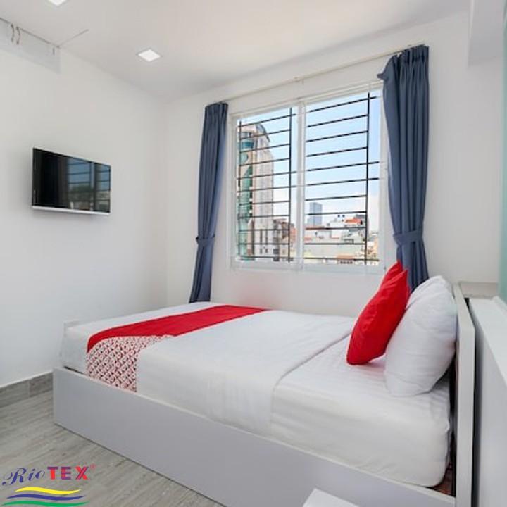 Mền chần bông trắng sọc RIOTEX cho khách sạn - resort