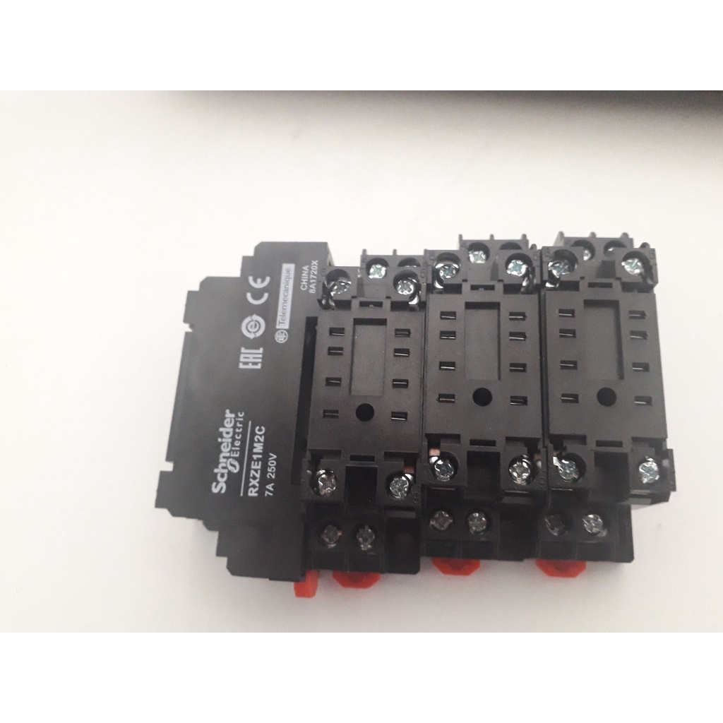 | CHÍNH HÃNG | Đế rờ le RXZE1M2C Schneider