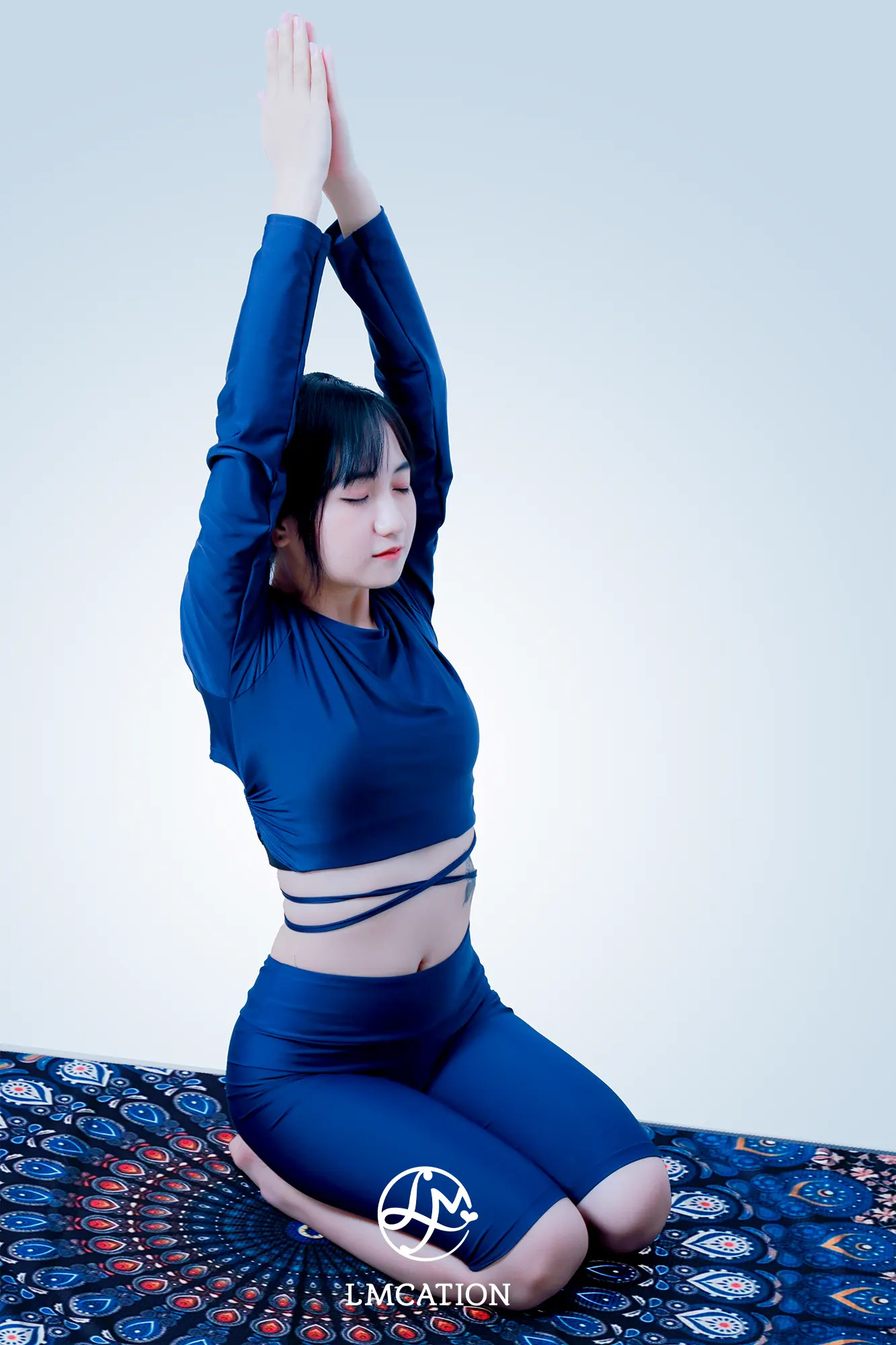 Áo Thể Thao Nữ Đa Năng LMcation Joyce Crop Top - Xanh Đen