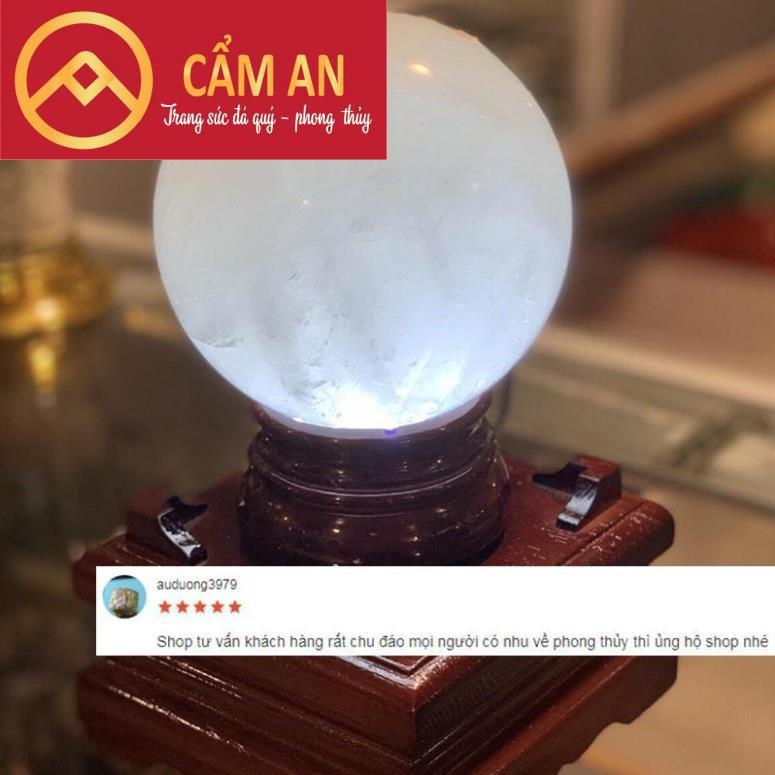 Quả Cầu Phong Thủy Đá Tự Nhiên Màu Trắng Chất Siêu Đẹp Nặng 2kg, Đường Kính 12cm - Tặng Kèm Đế Gỗ