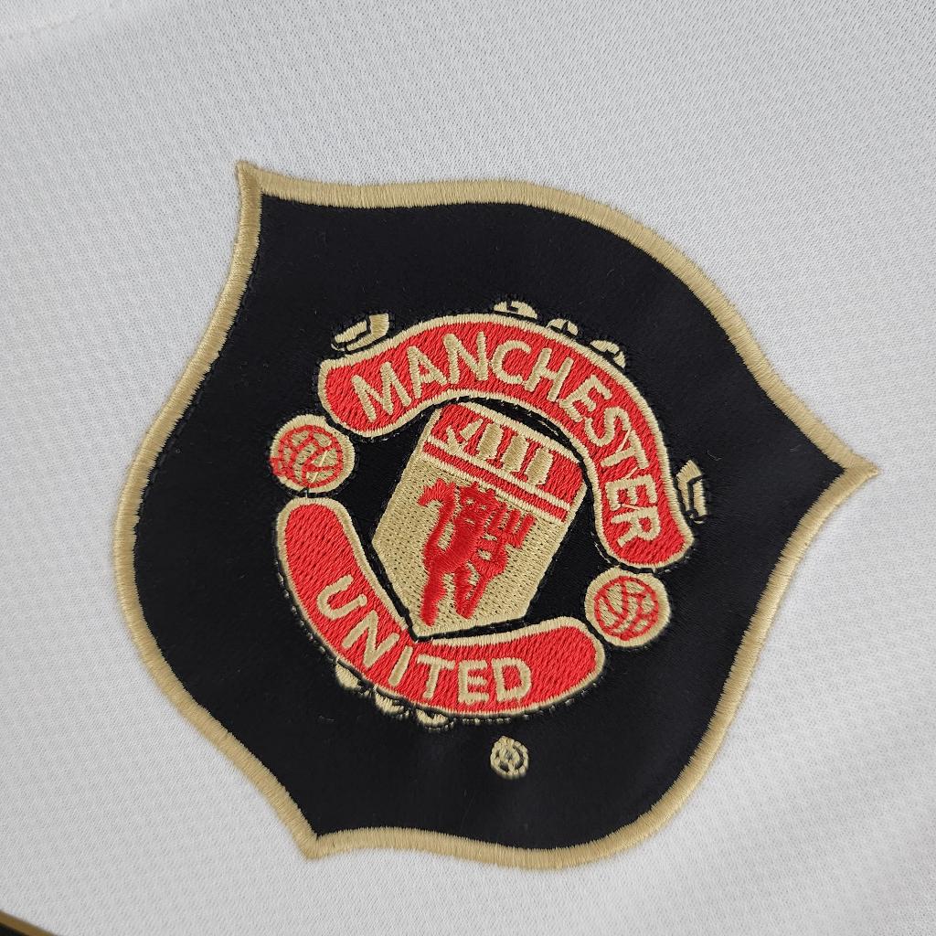 Áo Bóng Đá Retro Manchester United 2006 - Sân Khách bản cao cấp vải Cotton Polyester