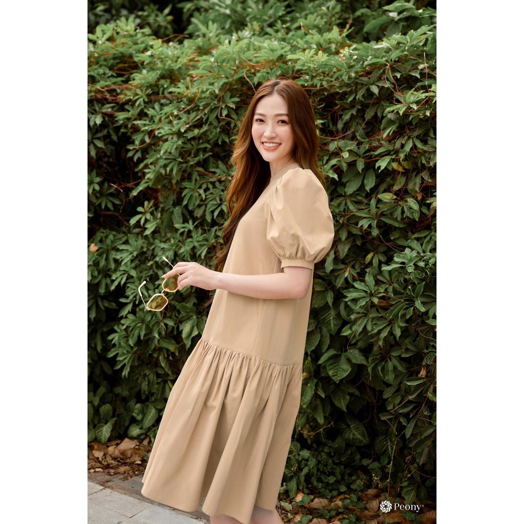 Váy A suông thoải mái, vai bồng rút tiểu thư, cổ tròn, tông be siêu nịnh da, kèm đai rời Peony - LAURIEL DRESS