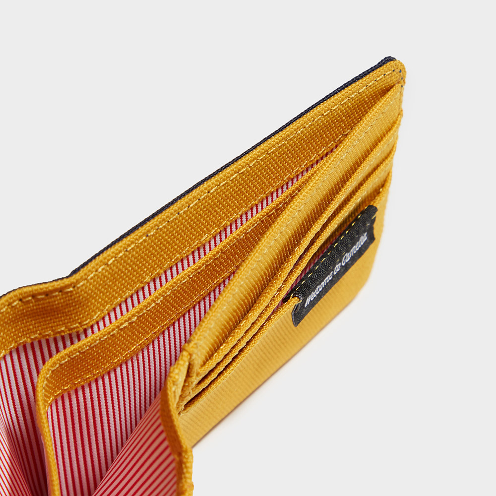 Ví CAMELIA BRAND Classic XL Wallet