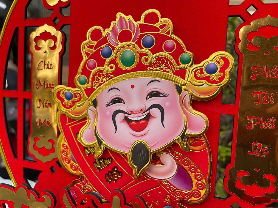 Thần Tài Để Bàn, Treo Cửa Lắc Đầu, Chữ Thần Tài Đến Trang Trí Tết Size 32 Cm