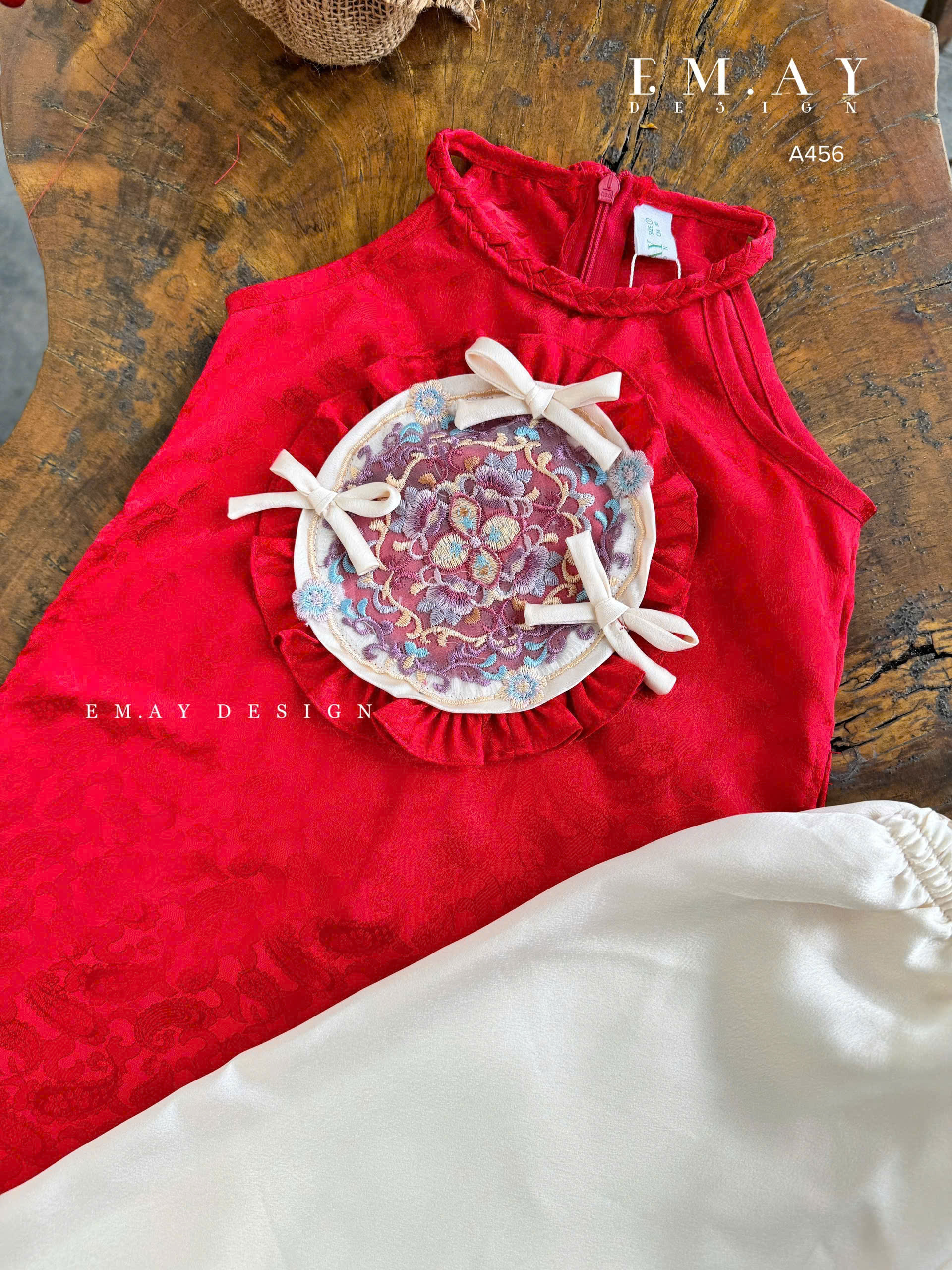 Áo dài cổ yếm phối quần suông cho bé gái mẫu Nàng xuân thướt tha mặc lễ tết năm mới biễu diễn 10-40kg