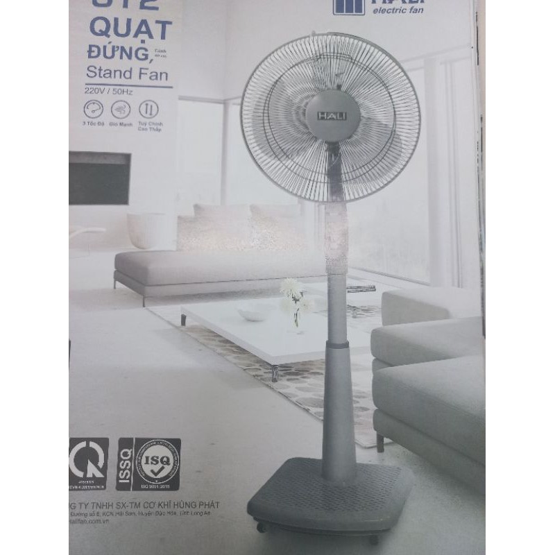 Quạt đứng Hali ST2-R có remote điều khiển từ xa - Màu ngẫu nhiên