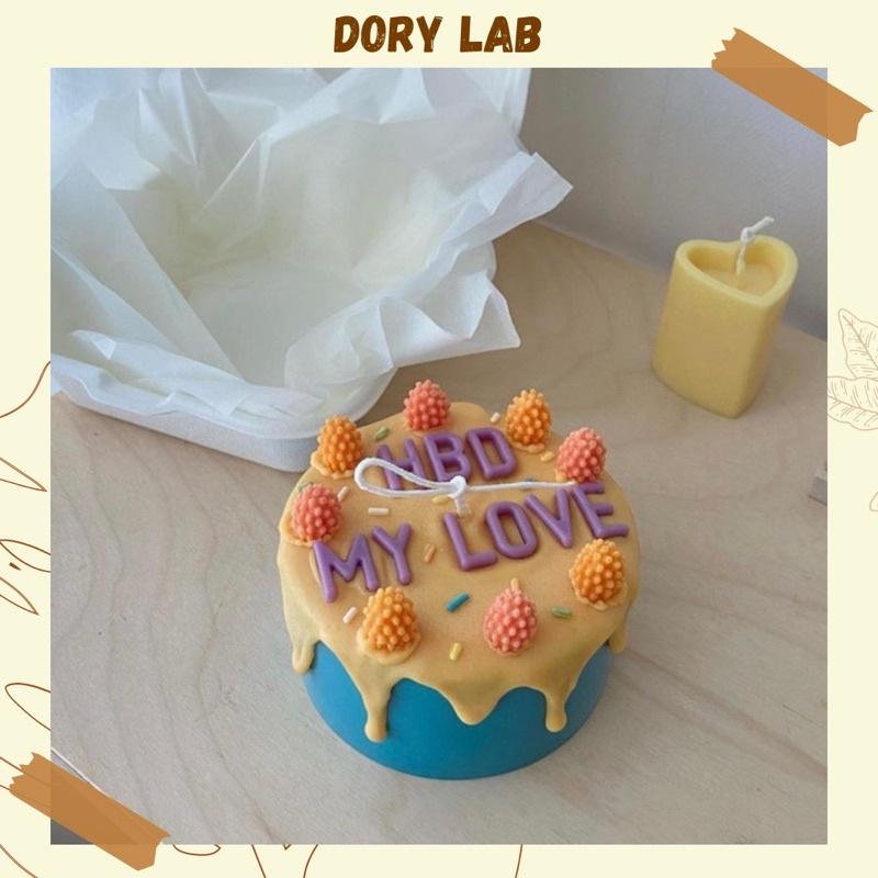 Nến Thơm Bánh Kem Handmade Trang Trí Chữ Theo Yêu Cầu - Dory Lab