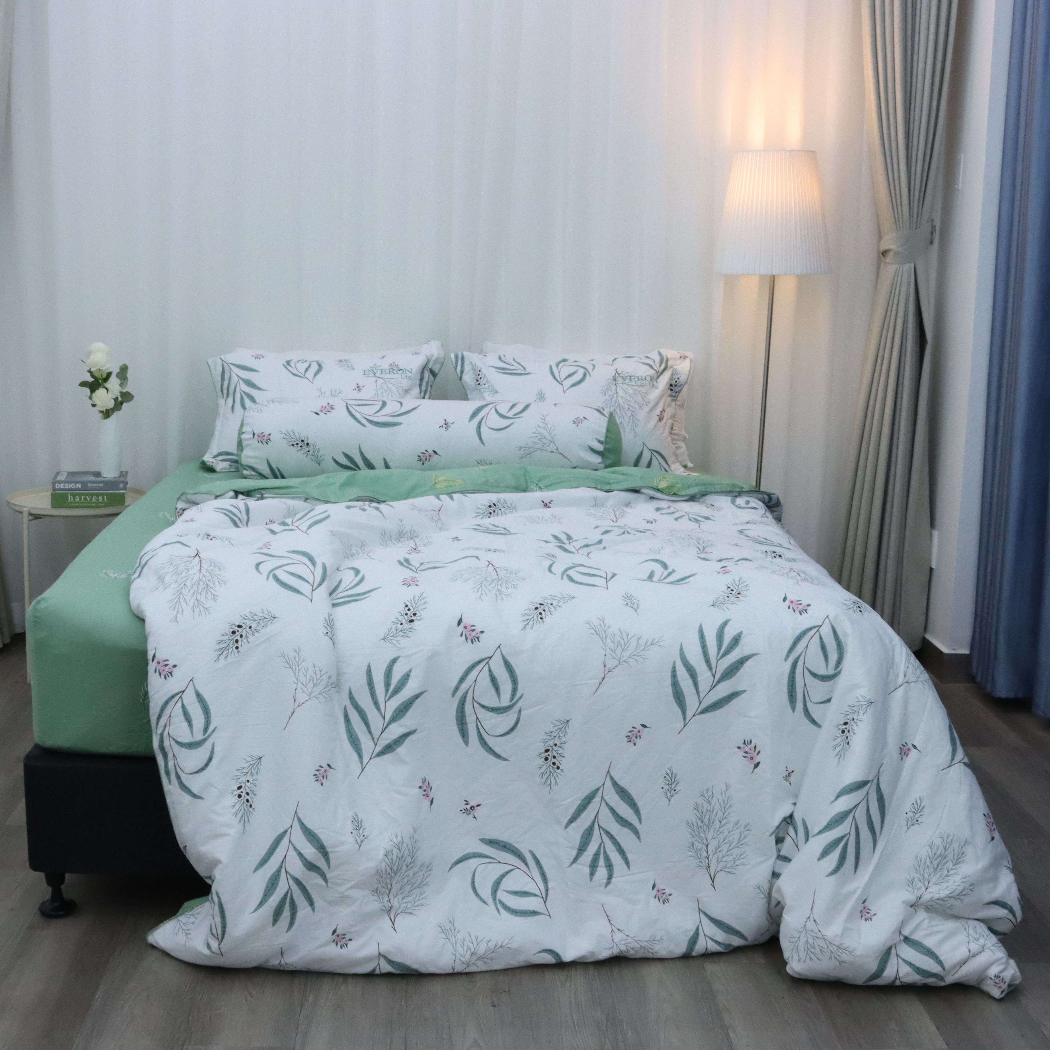 Chăn bốn mùa Cotton Xanh phối Trắng Everon Lite ELCP201