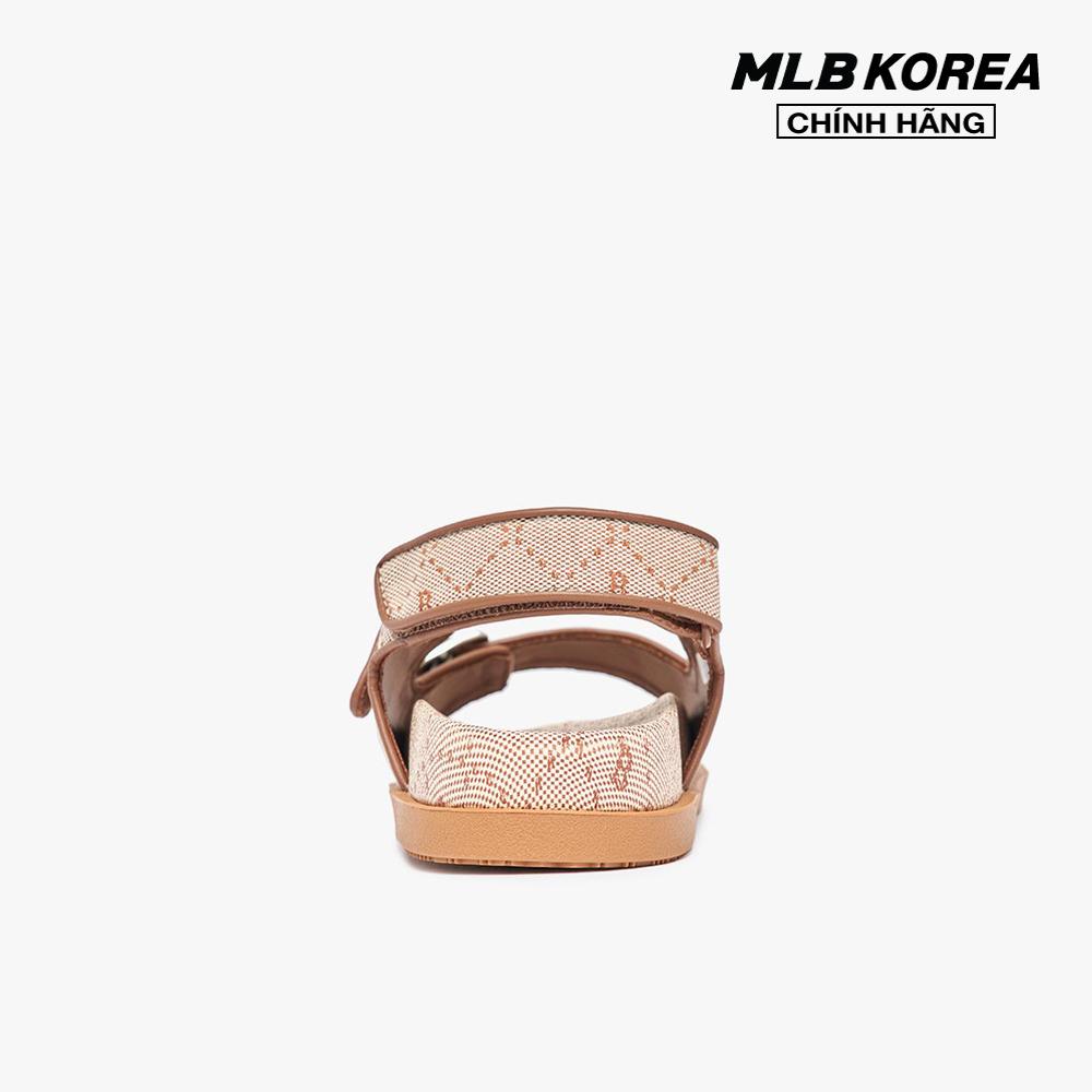 MLB - Giày sandals unisex đế thấp quai ngang Jacquard Diamond Monogram 3ASDCSJ33-43BGS