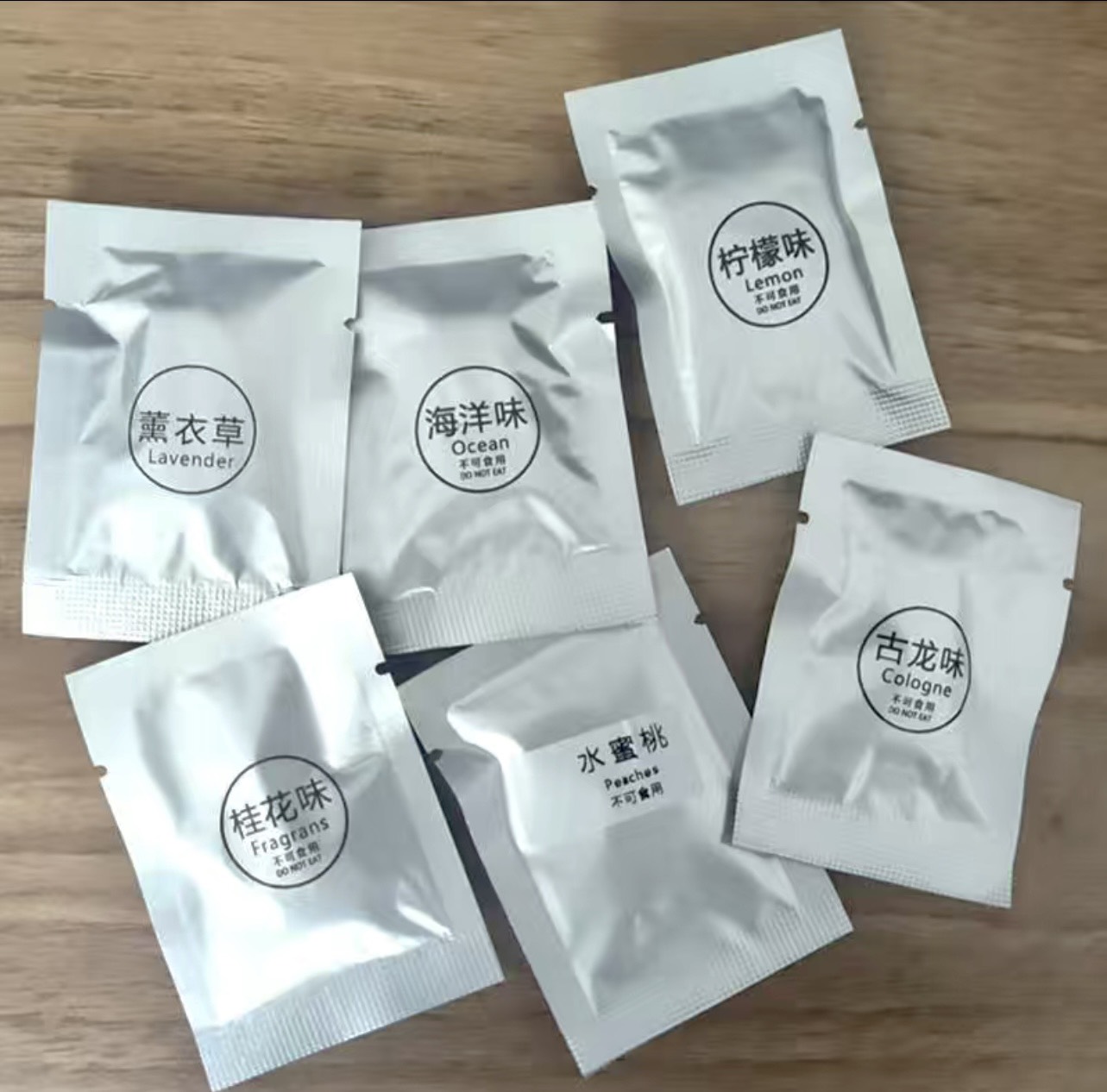 Gấu Hako kẹp cửa gió điều hòa quạt trang trí nội thất xe hương thơm cao cấp khử mùi