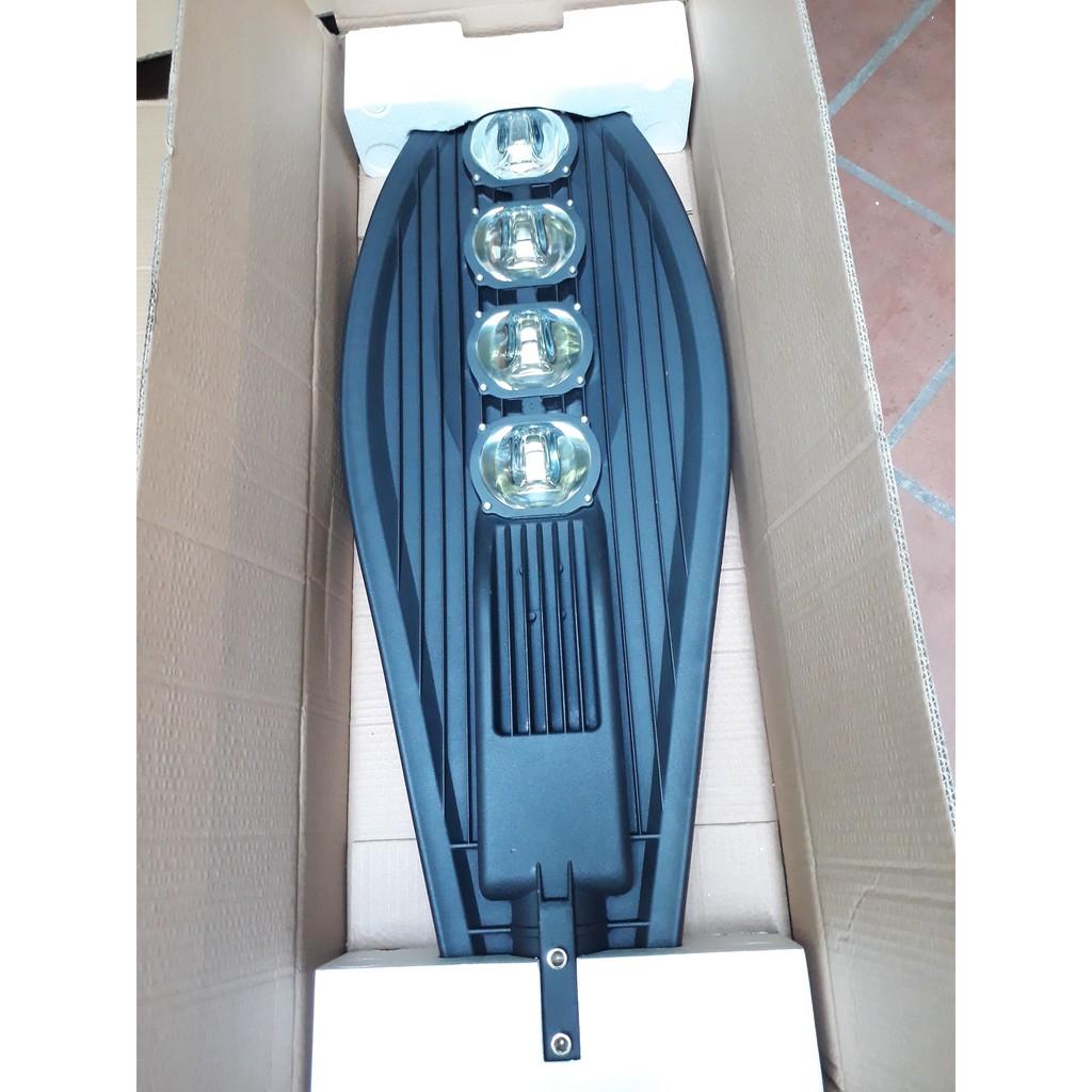 Đèn đường chiếc lá goodlight 200W chất lượng chính hãng, chiếu sáng ngoài trời, chống nước hiệu quả