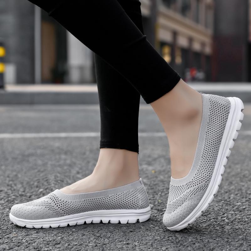 2020 Fashion women outdoor soft running sneakers casual sport shoes