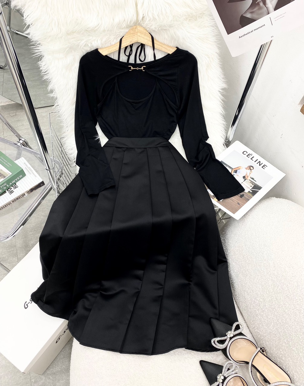 SET ÁO CROPTOP THUN TRƠN TRỄ VAI ÁO YẾM DÂY TAY DÀI+ CHÂN VÁY DÀI SUÔNG XẾP LY NHẸ DẠO PHỐ DỰ TIỆC GIÁNG SINH NOEL