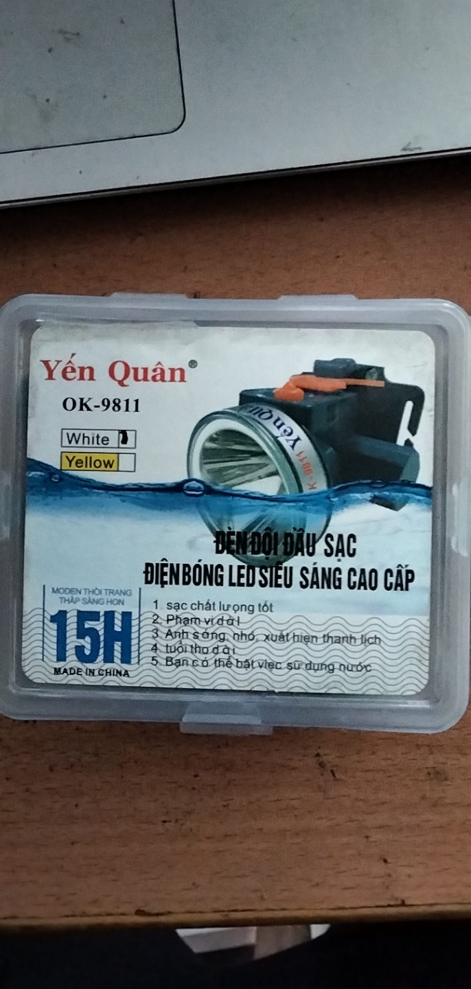 Đèn pin đội đầu 9811