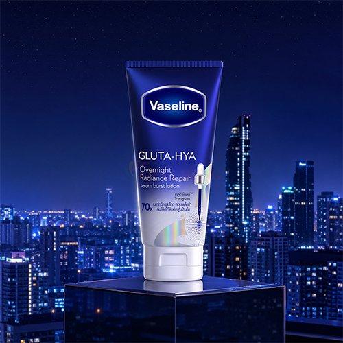 Sữa dưỡng thể Vaseline Gluta-Hya 70X Serum Burst Lotion OverNight Radiance Repair (300ml) - Hàng chính hãng