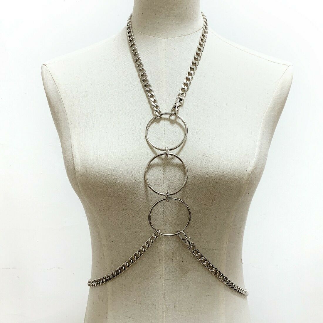 Dây đai titan thép kiêm vòng cổ đeo nhiều kiểu cực cá tính