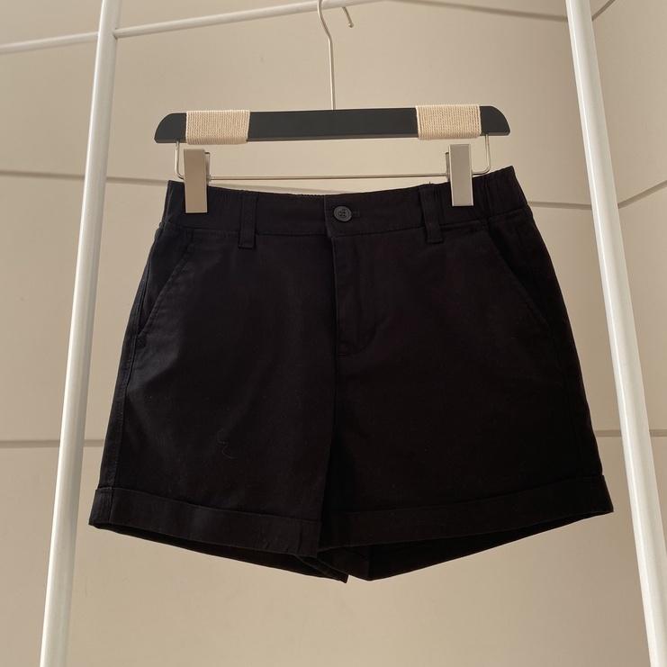 Quần short kaki nữ lưng thun BLOSS - Vải cotton kaki nhung mịn, co giãn phong cách Hàn Quốc GINE STORE
