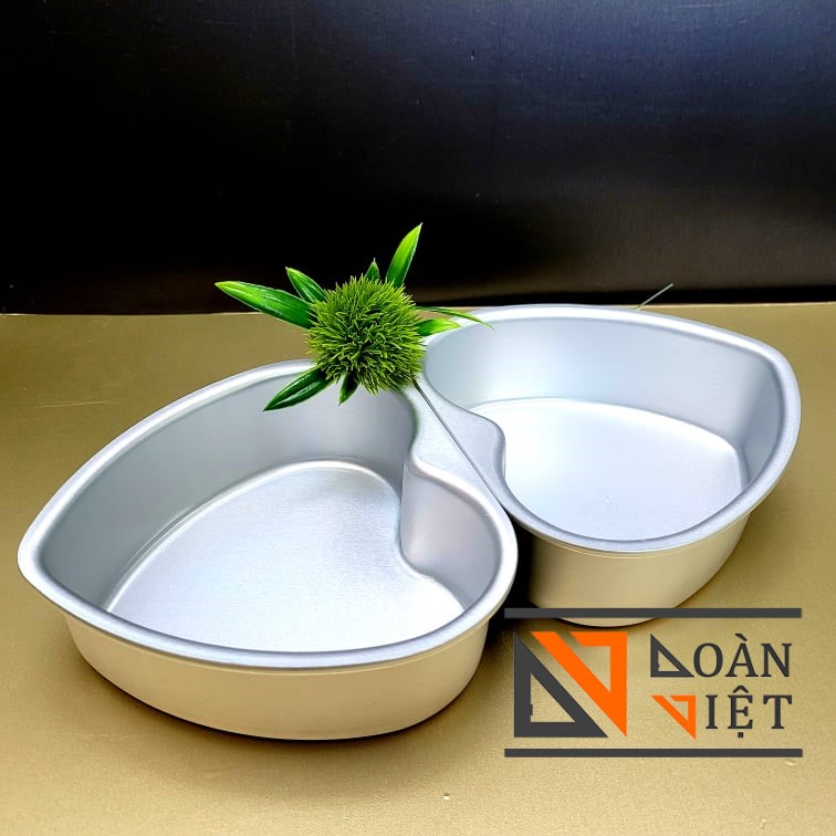 Khuôn Nhôm Đúc NGUYÊN KHỐI - Hình TIM khuôn lớn 20cm / 15cm dày chắc chắn. Dụng Cụ Làm Bánh, khuôn bánh nướng hấp TRUYỀN THỐNG bánh bông lan, bánh mì, bánh bò, bánh da lợn, rau câu, nhấn xôi, chứa đựng bảo vệ thực phẩm