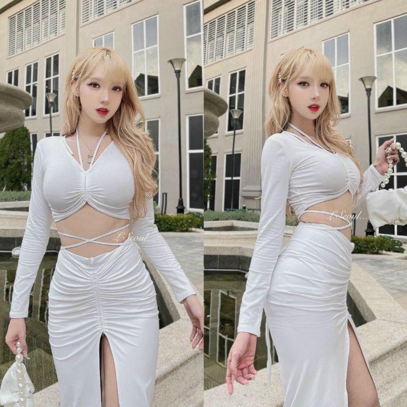 sét áo croptop tay dài cổ yếm chân váy nhún xẻ tà